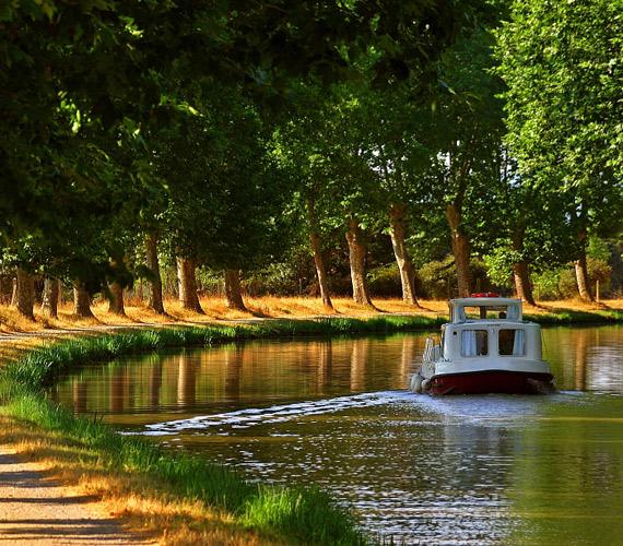 Bateau sur le Canal du Midi